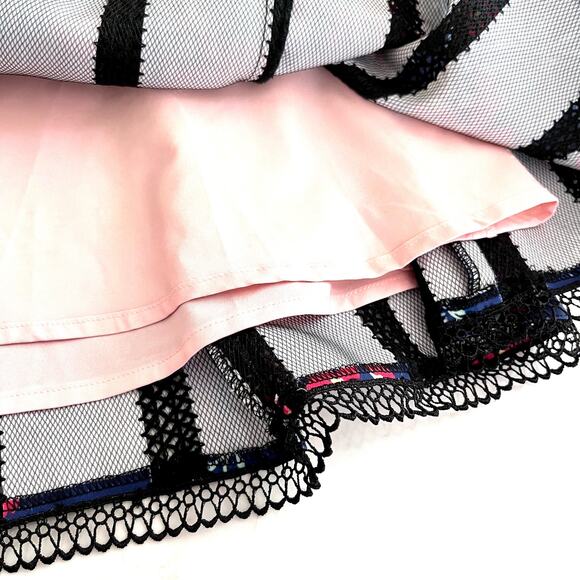 J.Peterman Embroidered Floral Pleated Lace Trim Midi Skirt Blue Women's Size 2 - Picture 6 of 9